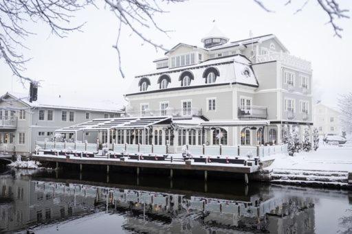 Atellet Hotell Norrtälje Exterior foto